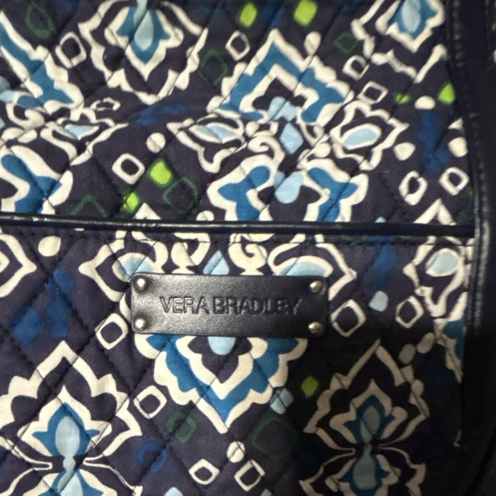 Vera Bradley Large Tote Bag Retired Bluebird Pattern - Picture 8 of 8
